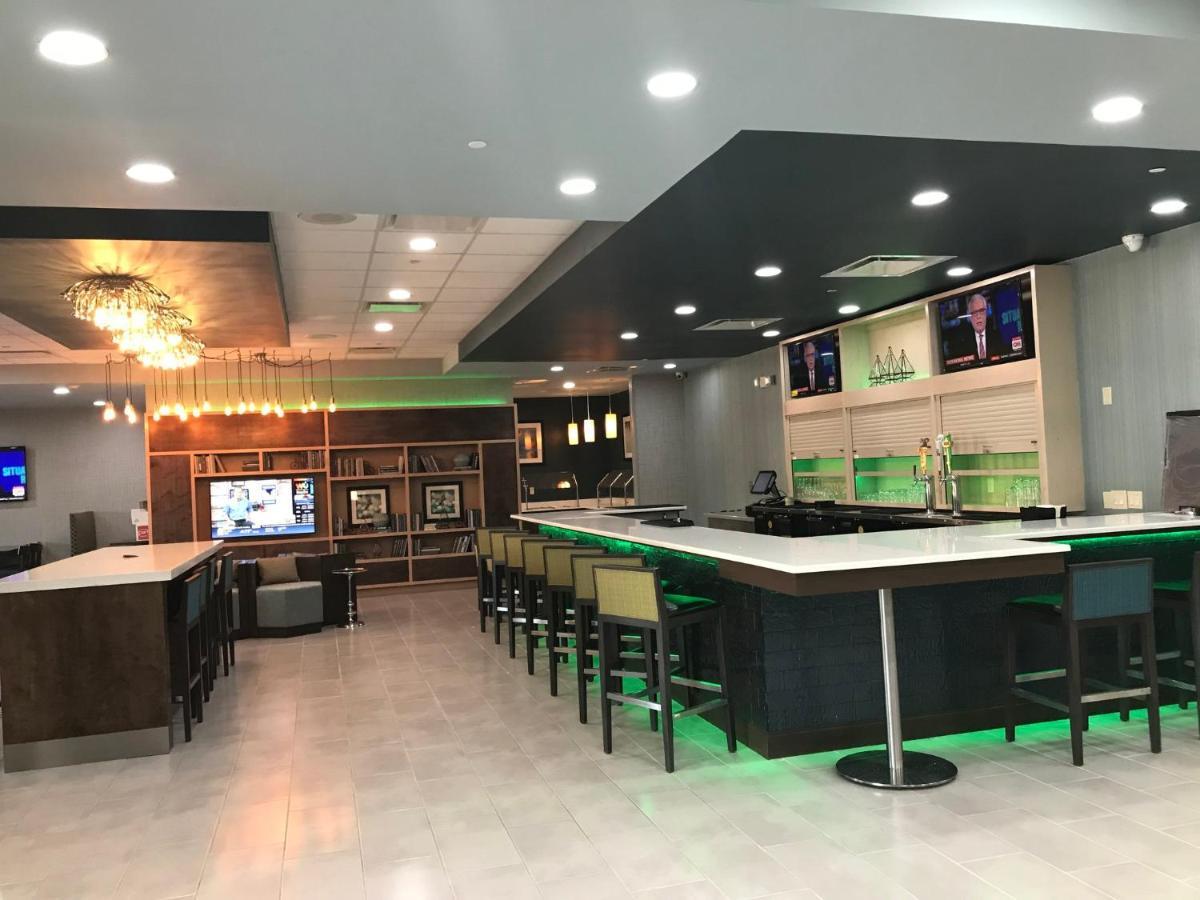 Holiday Inn - Beaumont East-Medical Ctr Area By Ihg Dış mekan fotoğraf